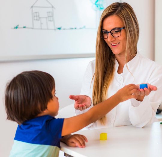 achillea39-Neuropsichiatria-Infantile-Psicoterapia-Logopedia-Pedagogia-Psicomotricita-foto-home